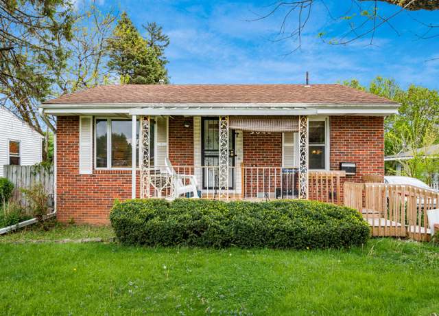 Property at 3046 Weirton Dr, Columbus, OH 43207, 3 beds, 1 bath