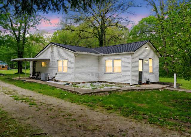 Property at 1196 Trego Creek Road Rd, Chillicothe, OH 45601, 3 beds, 1 bath