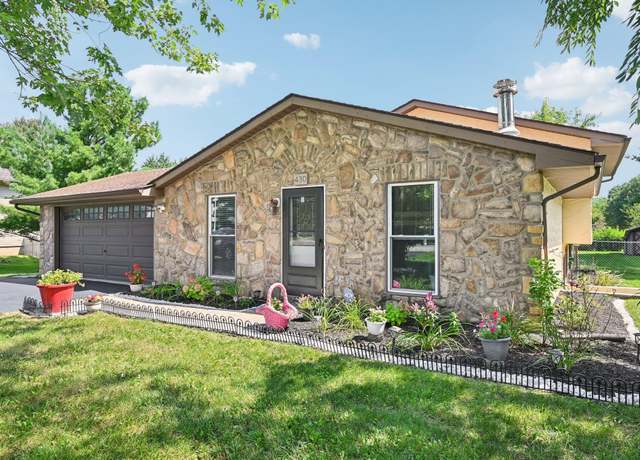 Property at 430 Lockville Rd, Pickerington, OH 43147, 3 beds, 2 baths