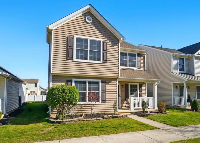 Property at 5990 Canyon Creek Dr, Dublin, OH 43016, 3 beds, 2.5 baths