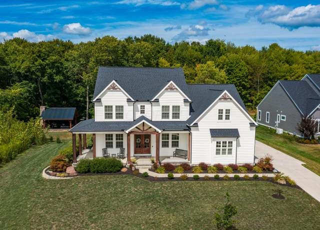 Property at 5995 Sycamore Trail Dr, Galena, OH 43021, 4 beds, 3.5 baths