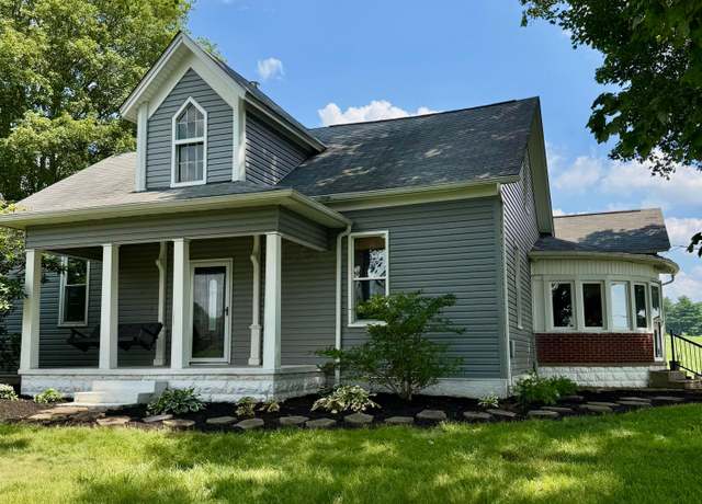 Property at 4640 Chillicothe Lancaster Rd SW, Lancaster, OH 43130, 4 beds, 2.5 baths