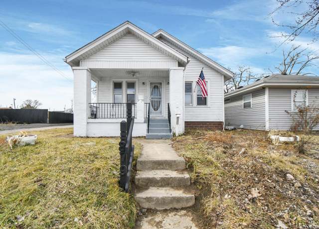 Property at 879 Mansfield Ave, Columbus, OH 43219, 2 beds, 1 bath