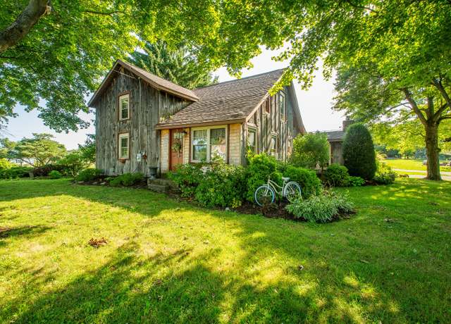 Property at 11070 Market Ave NE, Uniontown, OH 44685, 4 beds, 1.5 baths