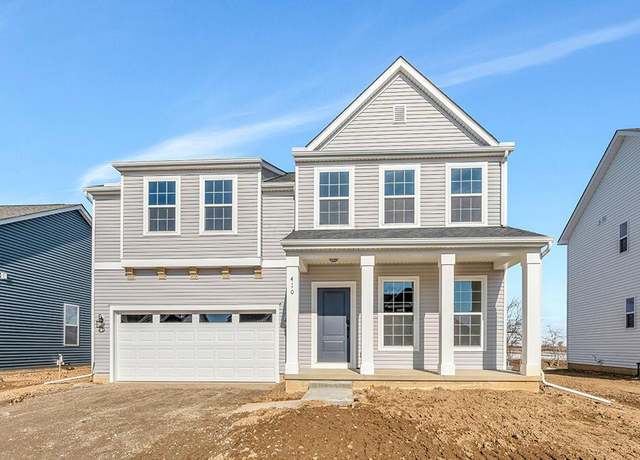 Property at 410 Cherry Hills Rd, Commercial Point, OH 43116, 4 beds, 2.5 baths
