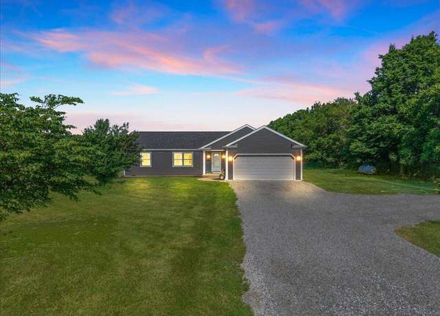 Property at 2538 County Road 31, Bellefontaine, OH 43311, 3 beds, 2 baths