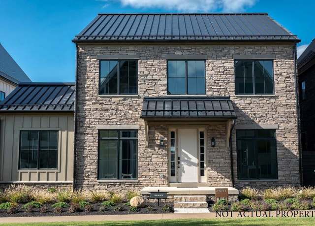 Property at 2814 Kobuk Dr, Columbus, OH 43228, 3 beds, 3.5 baths