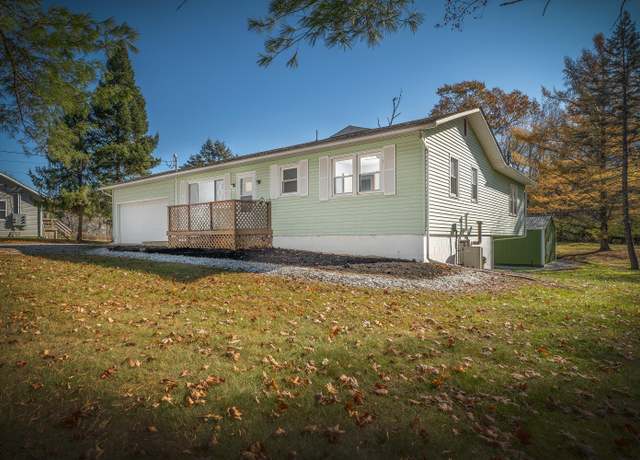 Property at 17762 Coshocton Rd, Mount Vernon, OH 43050, 3 beds, 2 baths