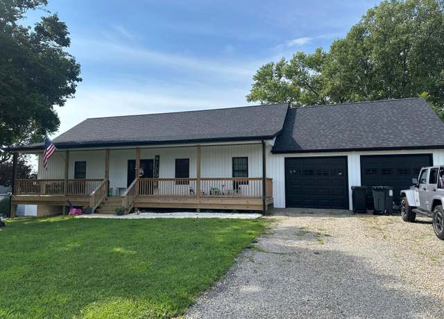 Property at 1780 Candlestick Dr, Zanesville, OH 43701, 3 beds, 2 baths