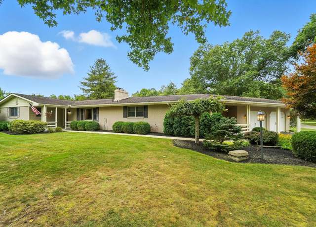 Property at 13 Denison Ct, Granville, OH 43023, 5 beds, 4 baths