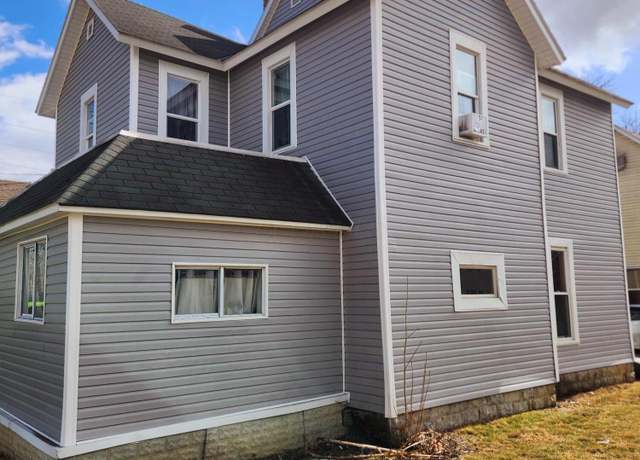 Property at 881 E Church St, Marion, OH 43302, 4 beds