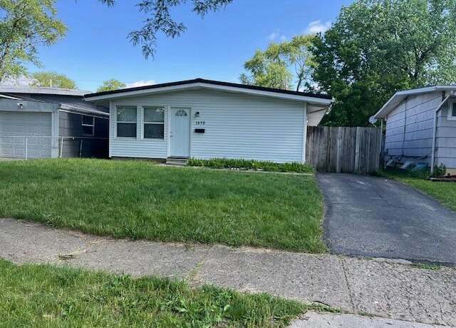 Property at 1650 E Maynard Ave, Columbus, OH 43219, 3 beds, 1 bath