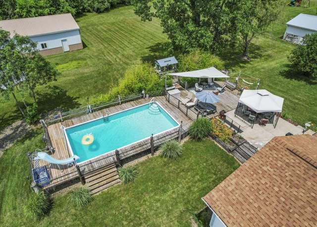 Property at 10415 Stoudertown Rd NW, Pickerington, OH 43147, 3 beds, 2 baths