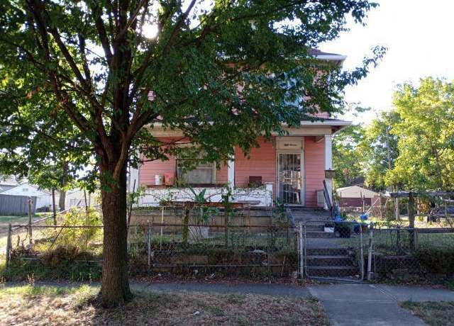 Property at 57 S Wheatland Ave, Columbus, OH 43204, 3 beds, 1.5 baths