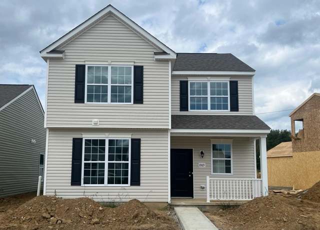 Property at 1989 Iselin St, Newark, OH 43055, 3 beds, 2.5 baths