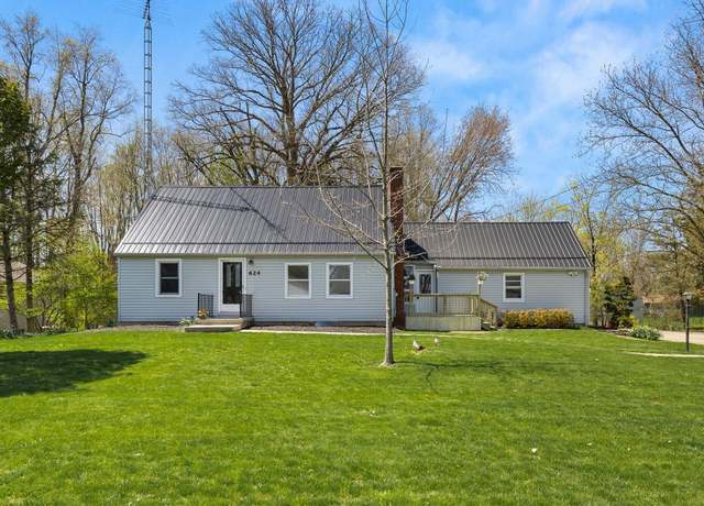 Property at 624 Bendle Ave, Shelby, OH 44875, 4 beds, 2.5 baths