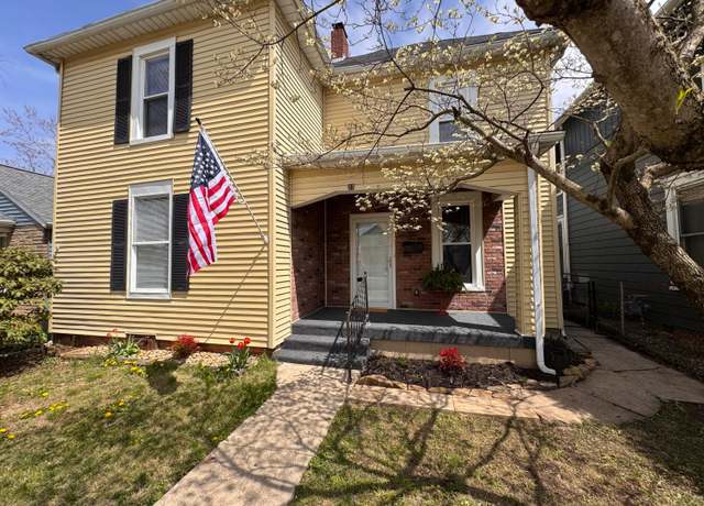 Property at 37 N Poplar St, Chillicothe, OH 45601, 2 beds, 2 baths