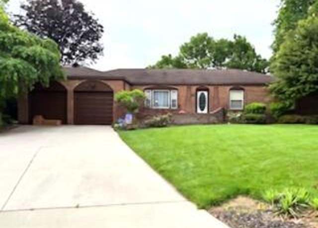Property at 1155 Rockport Ct, Columbus, OH 43235, 3 beds, 2 baths