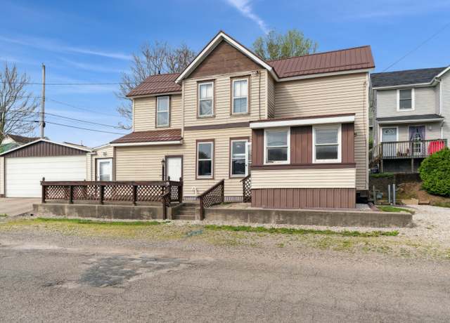 Property at 9 S 11th St, Newark, OH 43055, 2 beds, 2 baths