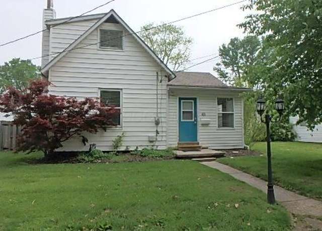 Property at 43 Oak St, Delaware, OH 43015, 2 beds, 1 bath