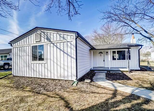 Property at 30 Cadillac Ave SW, Pataskala, OH 43062, 3 beds, 2 baths