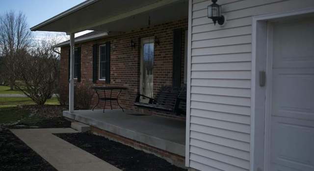 Photo of 3141 Stringtown Rd NW, Lancaster, OH 43130