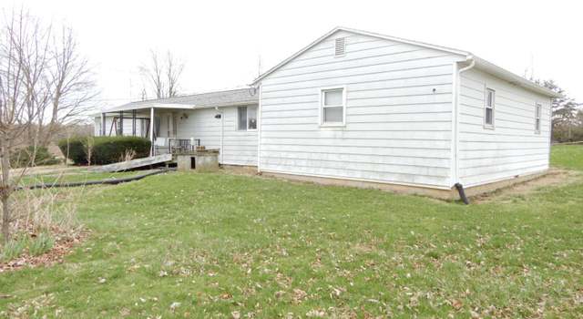 Photo of 990 Millersburg Rd, Utica, OH 43080