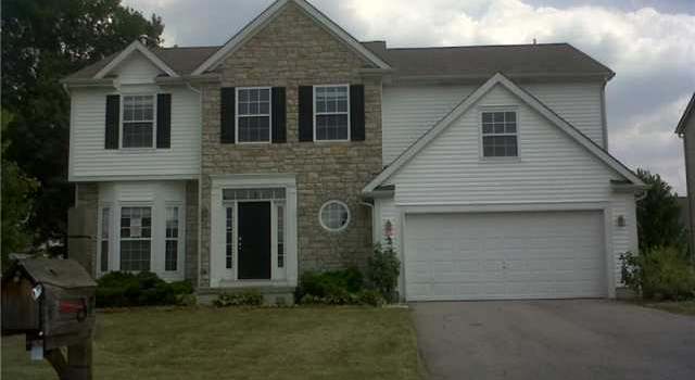 Photo of 8037 Crescent Dr, Lewis Center, OH 43035