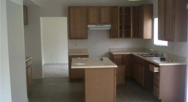 Photo of 8037 Crescent Dr, Lewis Center, OH 43035