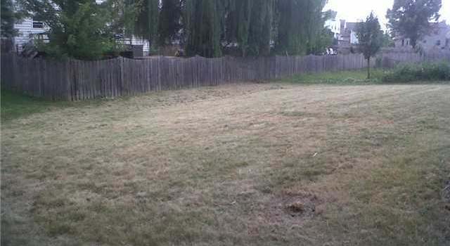 Photo of 8037 Crescent Dr, Lewis Center, OH 43035