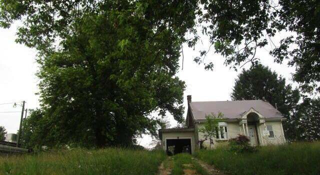 Photo of 2037 Chandlersville Rd, Zanesville, OH 43701