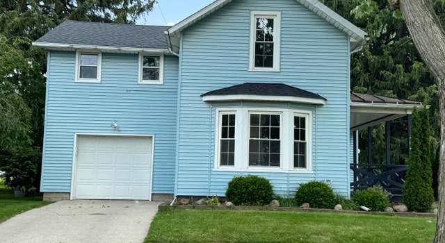Photo of 502 W Perry St, Bucyrus, OH 44820