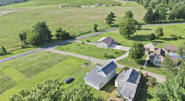 Photo of 165 Edwards St, Newark, OH 43055