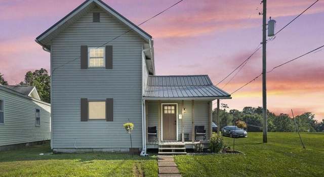 Photo of 165 Edwards St, Newark, OH 43055