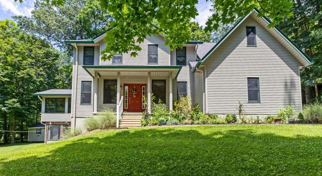 Photo of 306 E Woodside Dr, Gambier, OH 43022