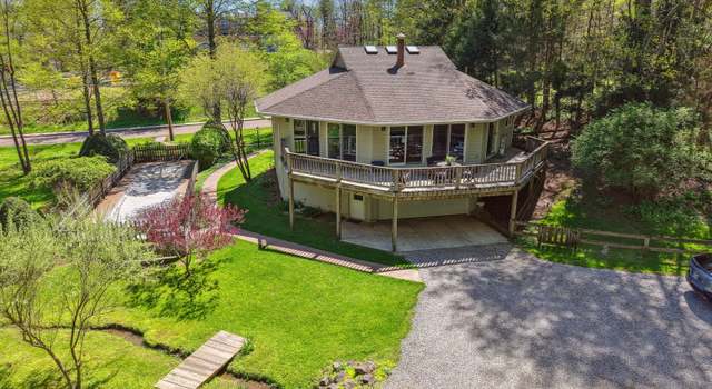 Photo of 209 E Brooklyn St, Gambier, OH 43022