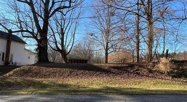 Photo of 131 N Main St, Croton, OH 43013