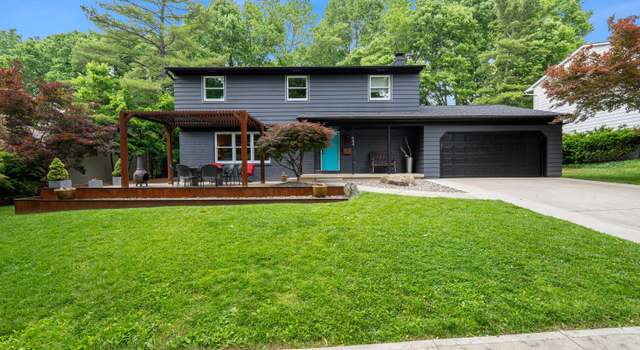 Photo of 544 Thackeray Ave, Worthington, OH 43085