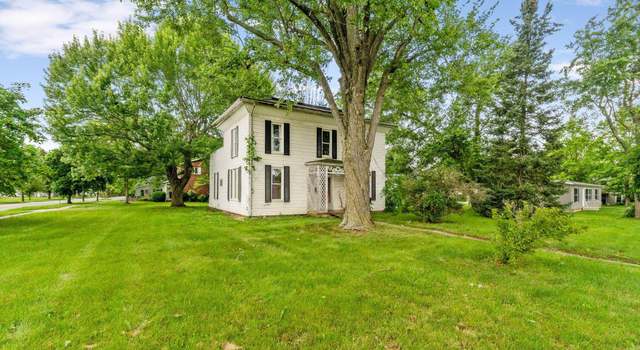 Photo of 327 Water St, Cardington, OH 43315