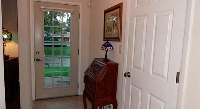 Photo of 1075 Shady Hill Dr, Columbus, OH 43221