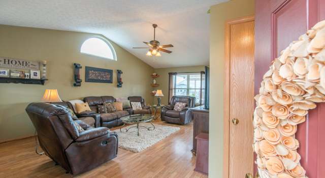 Photo of 1291 Four Star Dr E, Galloway, OH 43119