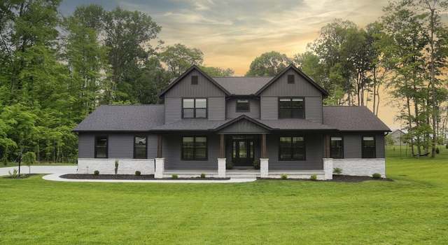 Photo of 9553 Woodridge Cir, Fredericktown, OH 43019