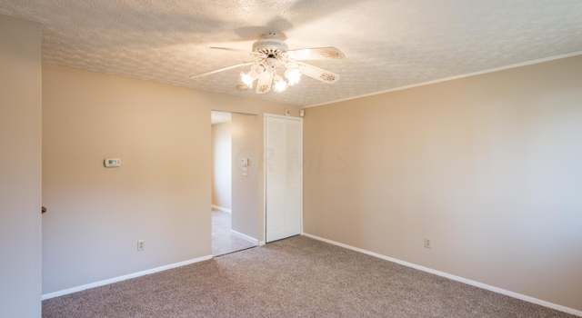 Photo of 1664 Bluhm Rd, Columbus, OH 43223