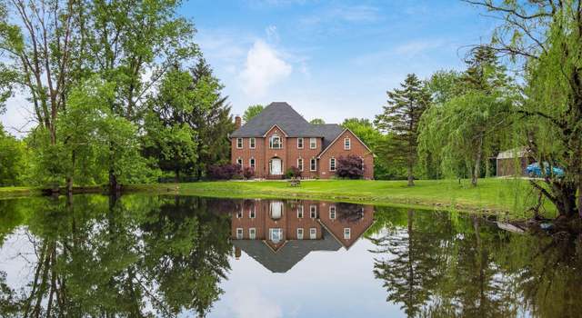 Property at 10241 Watkins Rd SW, Etna, OH 43062, 4 beds, 3 baths