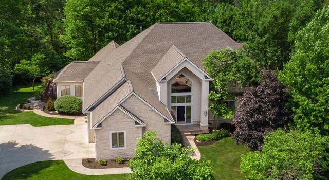 Property at 1488 Brittingham Ln, Powell, OH 43065, 6 beds, 3.5 baths