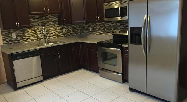 Photo of 3174 Parklane Ave, Columbus, OH 43231