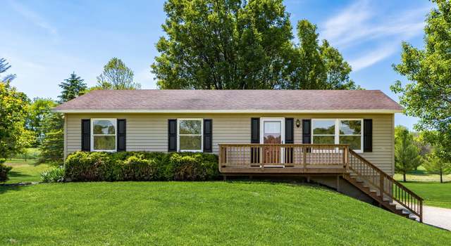 Photo of 9690 Shelly Rd, Thornville, OH 43076