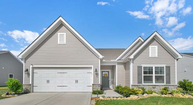 Photo of 299 Mannaseh Dr W, Granville, OH 43023