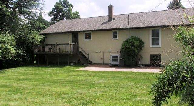 Photo of 2014 Braemar Dr, Columbus, OH 43220