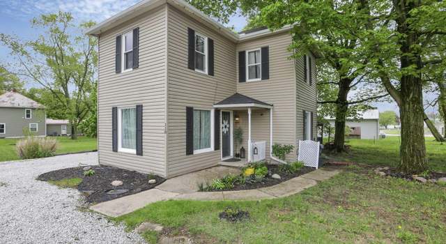 Photo of 118 Maple St, Hebron, OH 43025